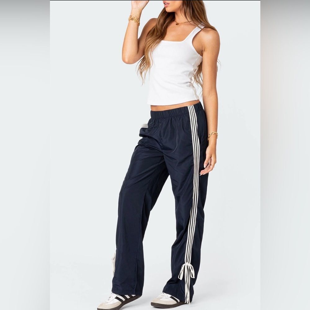 Edikted Remy Bow Ribbon Track Pants Size Large - Picture 4 of 8